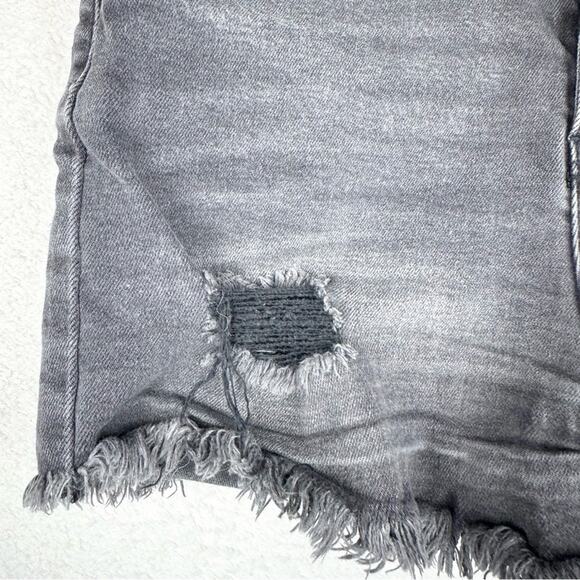 KanCan X Maurices High Rise Black Fray Hem Distressed 3.5 in Short Size 27 Boho - Picture 5 of 13